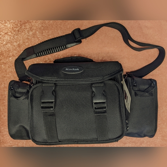 Kodak Classic Black Camera & Printer Travel Bag - Picture 2 of 11